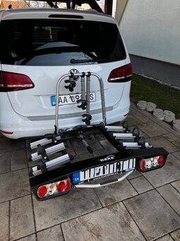 Nosič bicyklov na ťažné zariadenie