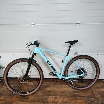 Cube Reaction C:62 veľ.L 2025 Carbon