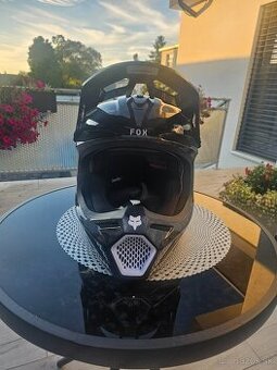 Fox v 3 rs carbon velkosť l nova