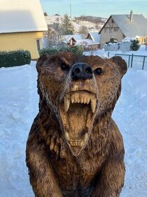 Vyrezávaný medveď 2m