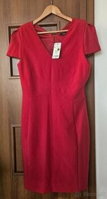 MNG - malinovo-červené šaty