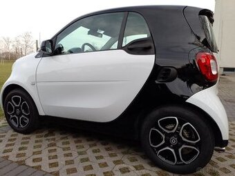 SMART fortwo coupe