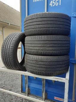 Letné pneu Hankook 235/45R18