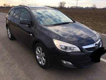 Predám Opel Astra J 1.7 CDTI 2012