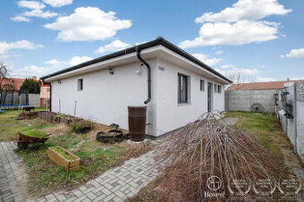 BOSEN | Priestranná novostavba 4 izbového rodinného domu v o