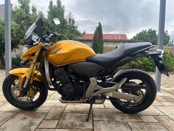 Honda CB600F Hornet ako nová