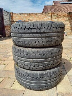 3x 195/50 R15 82V