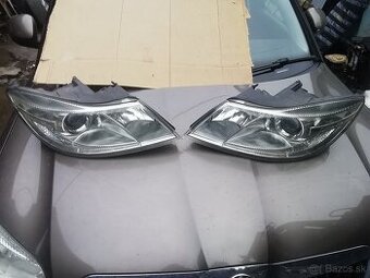 Predné svetlá škoda octavia 2 facelift