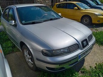 Seat Leon 1.6 benzín, 77 kW, M5, 2002