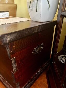 Vintage / Retro truhlica