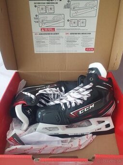CCM JETSPEED FT2pro profi brankárske korčule 8.5D -novéé