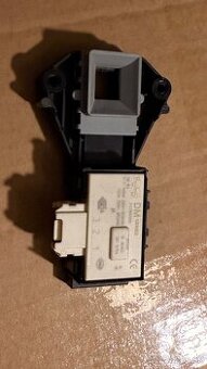 Zámok dverí práčky Whirlpool AWS 51012