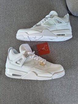 Nike Air Jordan 4 pure money