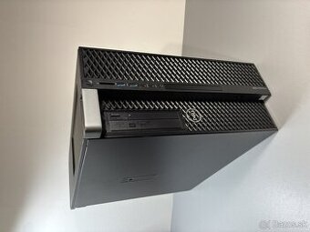 #122 Dell 5820/Xeon E2125/32GB DDR4/RX580 8GB/W11