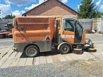 Zametací stroj chodníkový Bucher