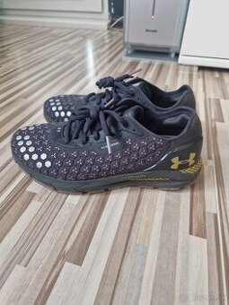 Dámske tenisky Under Armour