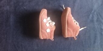 Topánky detské a detské sandálky