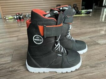 Topanky na snowboard /vel.38