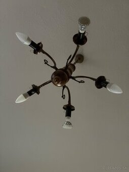 Rustikálny luster bez búr