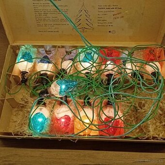 staré vianočné svetlá JELA 12.