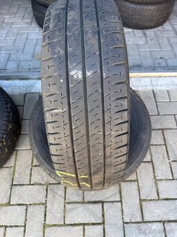 205/65R16c Michelin