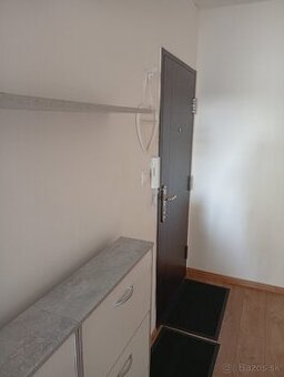 Prenájom 3 izbový byt, Ilava, ul. Kukučínová