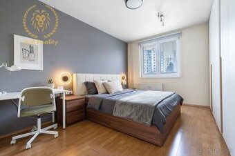 REZERVOVANÉ 3 IZBOVÝ BYT / TOP CENA | 67 m²  | TRENČÍN