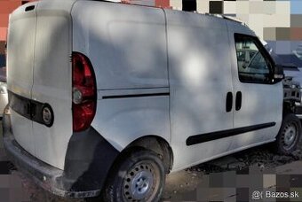 FIAT DOBLO 1.3 JTD 2014 predám MOTOR 263A2000,  DVERE
