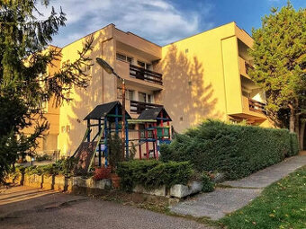 Prenájom apartmánov,izieb,bytov,ubytovania