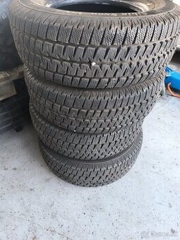 225/70R15C