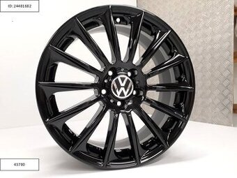 X Škoda Superb, Vw Golf, Passat aludisky 5x112 R18 8J ET45 1