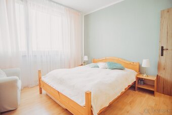 Na predaj Veľkometrážny 4-izbový byt s balkónom vo vyhľadáv