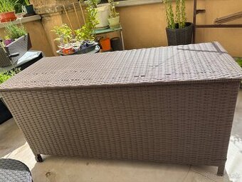 Predám box na balkón/záhradu