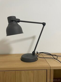 Ikea stolova lampa HEKTAR