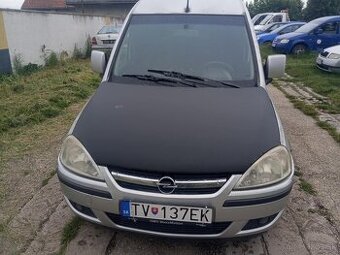 Predam Opel Combo