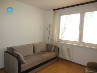 Na prenájom prerobený, zariadený jednoizbový byt, 28 m2 + pi