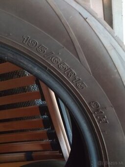 Pneu 195/65 R15
