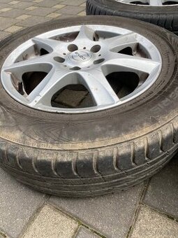 Pneu + disky 195/ 65 R15 Octavia 1 , ET 5x112