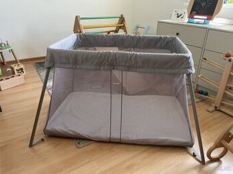 Babybjorn travel crib light cestovná postieľka