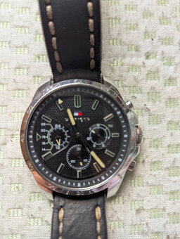 Predam hodinky Tommy Hilfiger