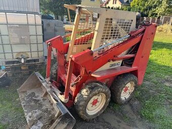Šmykom riadený nakladač GEHL 3510
