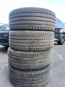 235/50r18 Barum