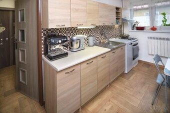 3-izbový byt s krbom a garážou v centre Námestova