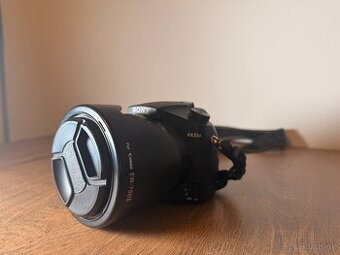 Sony Cyber-shot RX10 Mark III