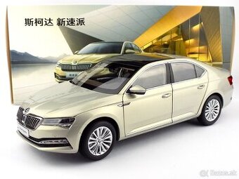 ŠKODA SUPERB 1:18 PAUDI