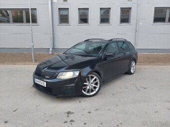 Škoda Octavia Combi 2.0 TDI DPF RS DSG