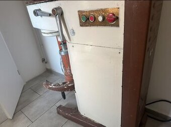 Miesič cesta robot - alba Horovice