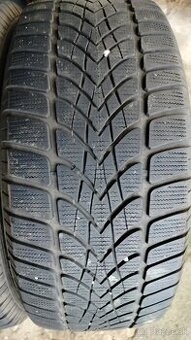 Zimná pneumatika 2ks 225/50 R17 94H Dunlop SP Winter Sport4D