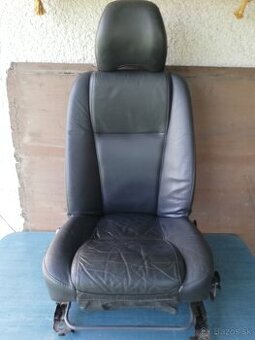 VOLVO XC90 šoférova sedačka