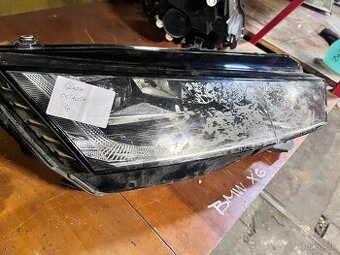 Skoda octavia 4pravy svetlomet